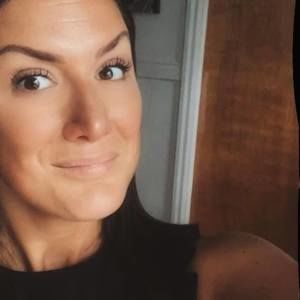 Meet your Posher, Stephany